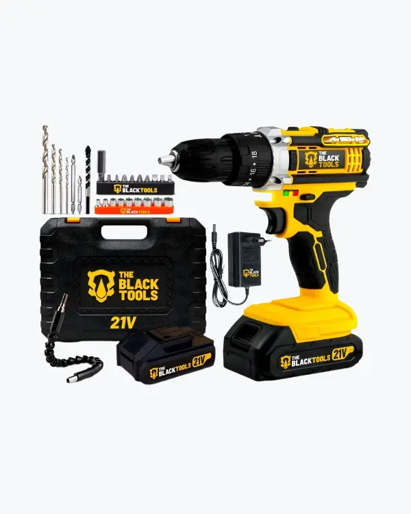 Foto contextual da Parafusadeira Furadeira de Impacto The Black Tools TB-21PX (21V) em ação, close no mandril 10 mm